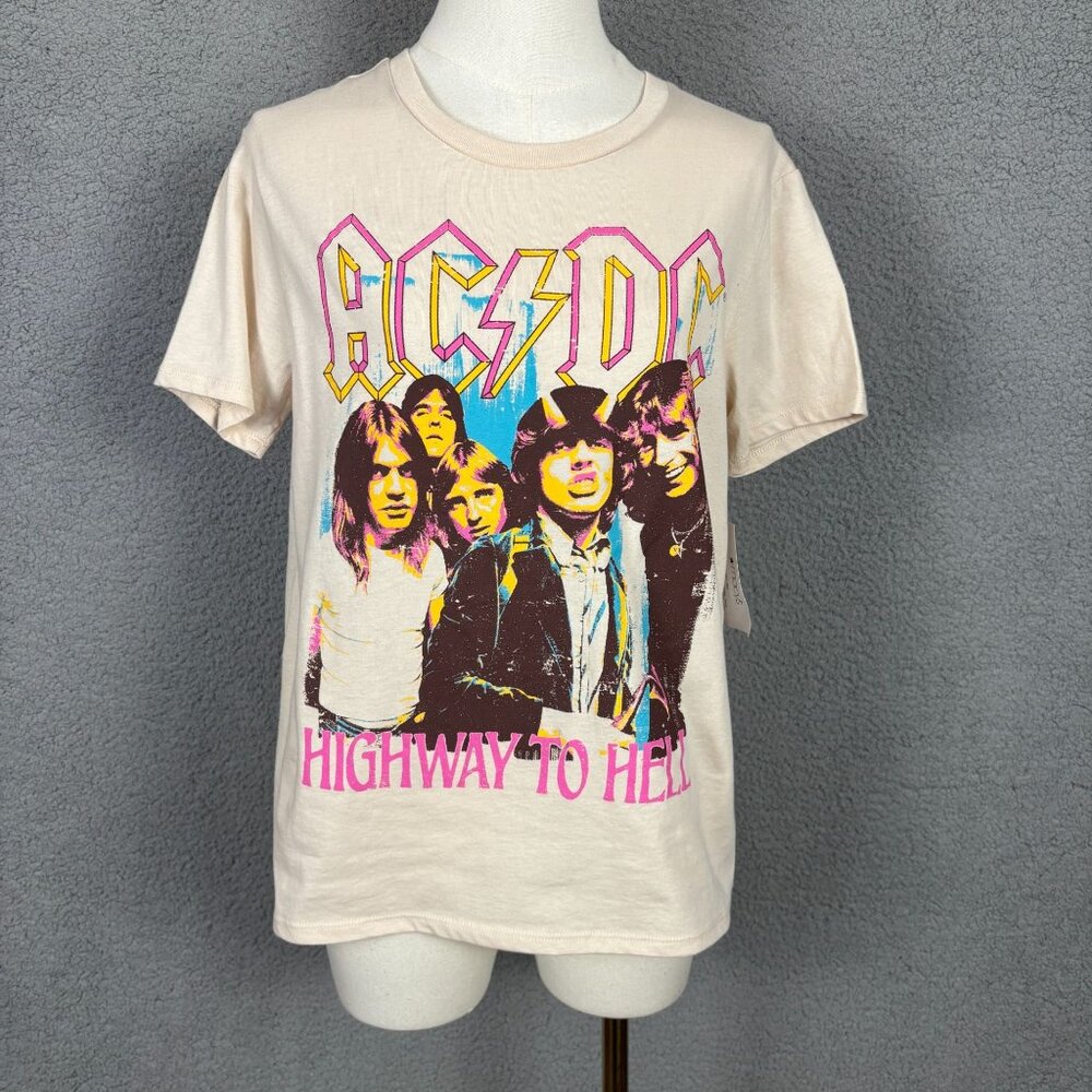 Love Tribe Juniors' Women's AC/DC Highway to Hell Cotton Tee Beige Small NWOT's